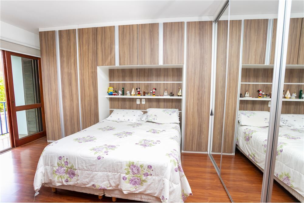 Cobertura à venda com 4 quartos, 260m² - Foto 12