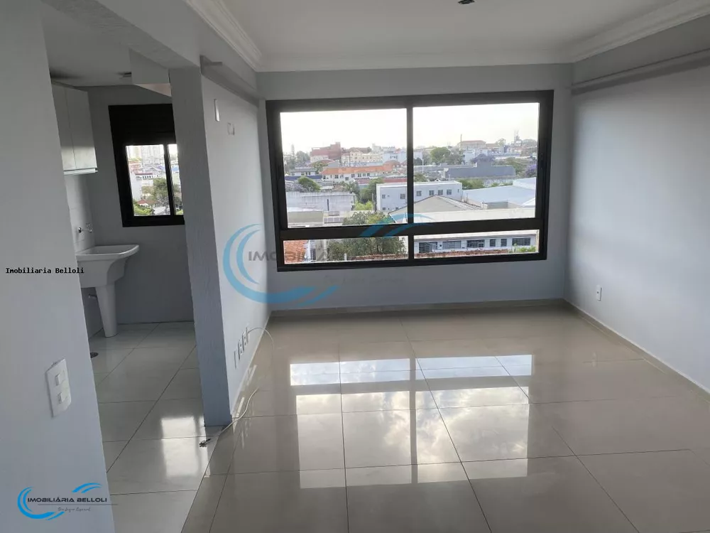 Apartamento à venda com 2 quartos, 68m² - Foto 3