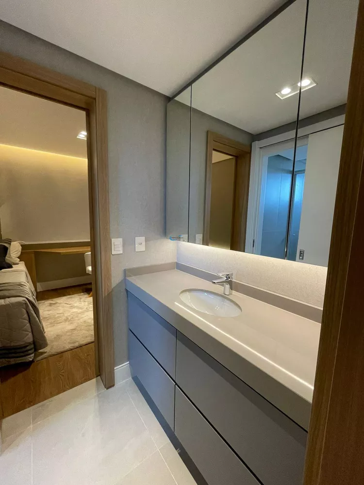 Apartamento, 3 quartos, 125 m² - Foto 2
