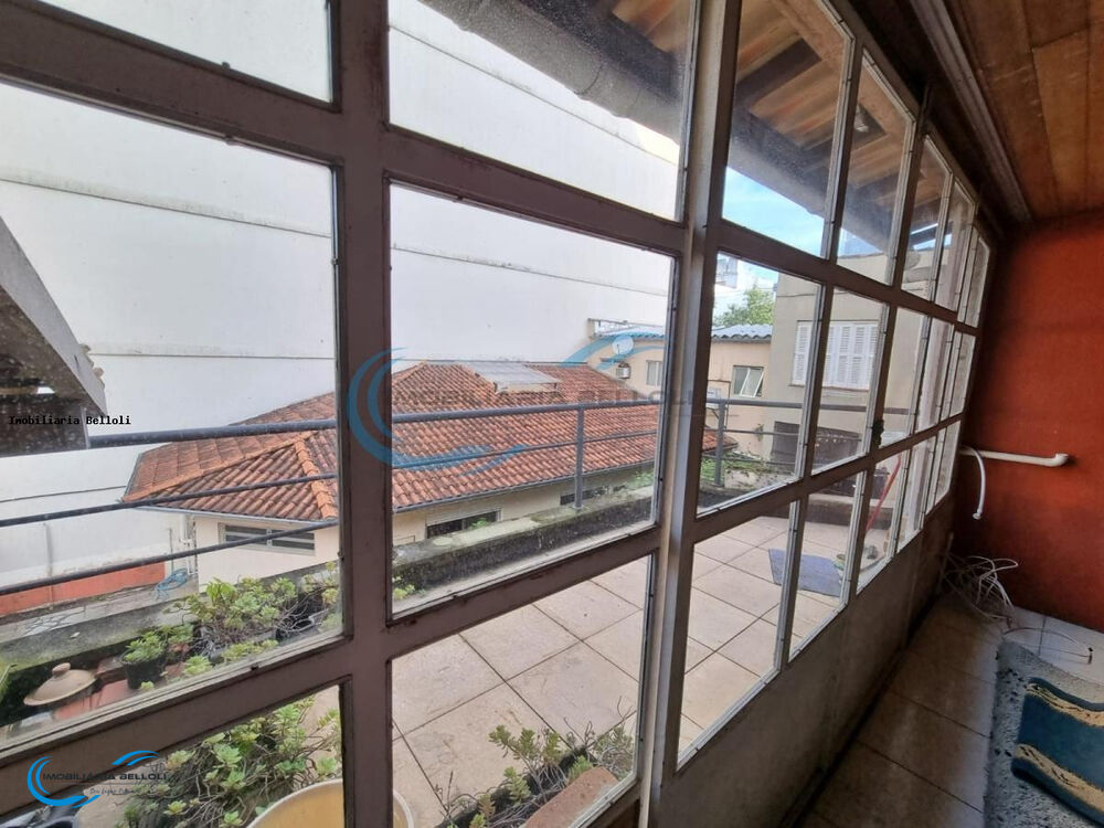 Casa à venda com 4 quartos, 286m² - Foto 7