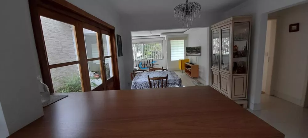 Casa à venda com 3 quartos, 148m² - Foto 3