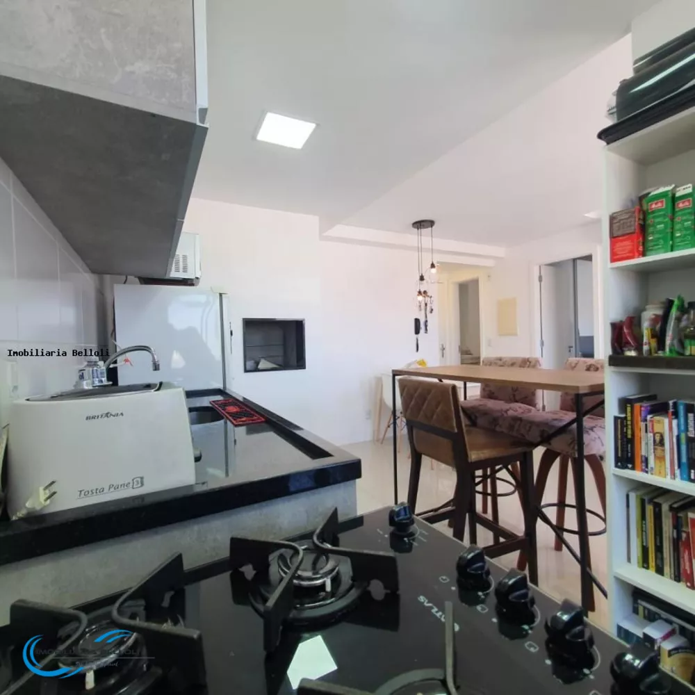 Apartamento à venda com 1 quarto, 50m² - Foto 3