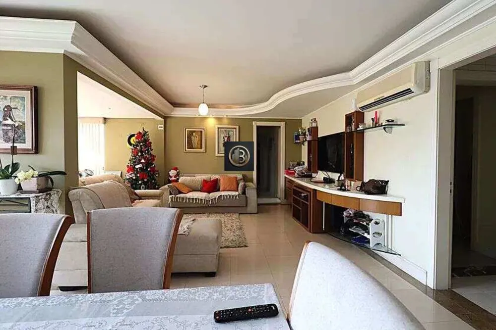 Apartamento, 3 quartos, 138 m² - Foto 1