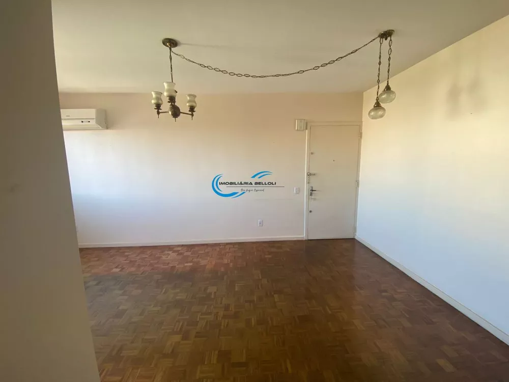 Apartamento à venda com 2 quartos, 74m² - Foto 3