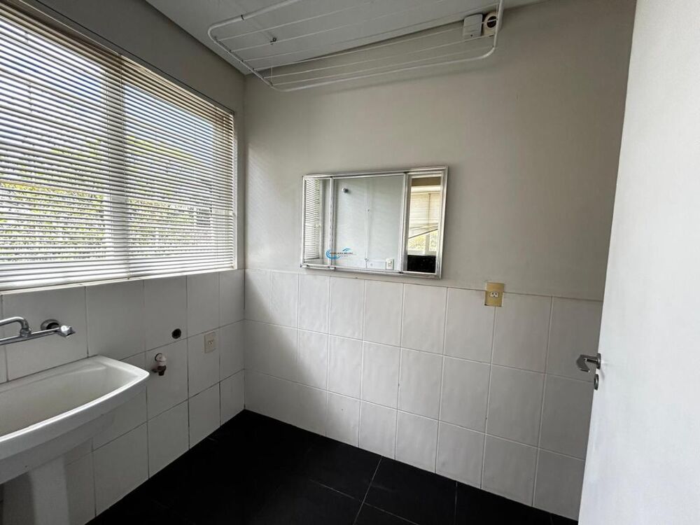 Casa, 5 quartos, 335 m² - Foto 1