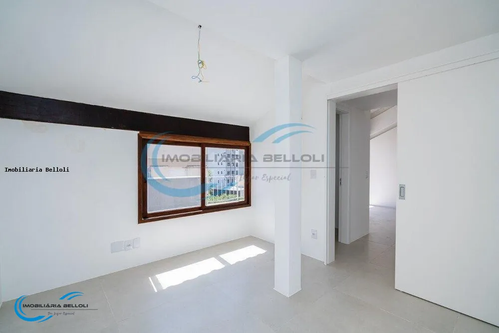 Cobertura, 3 quartos, 244 m² - Foto 5