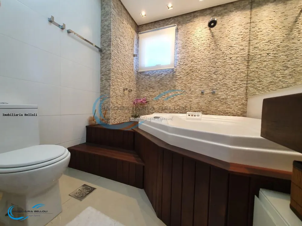 Cobertura, 3 quartos, 210 m² - Foto 13