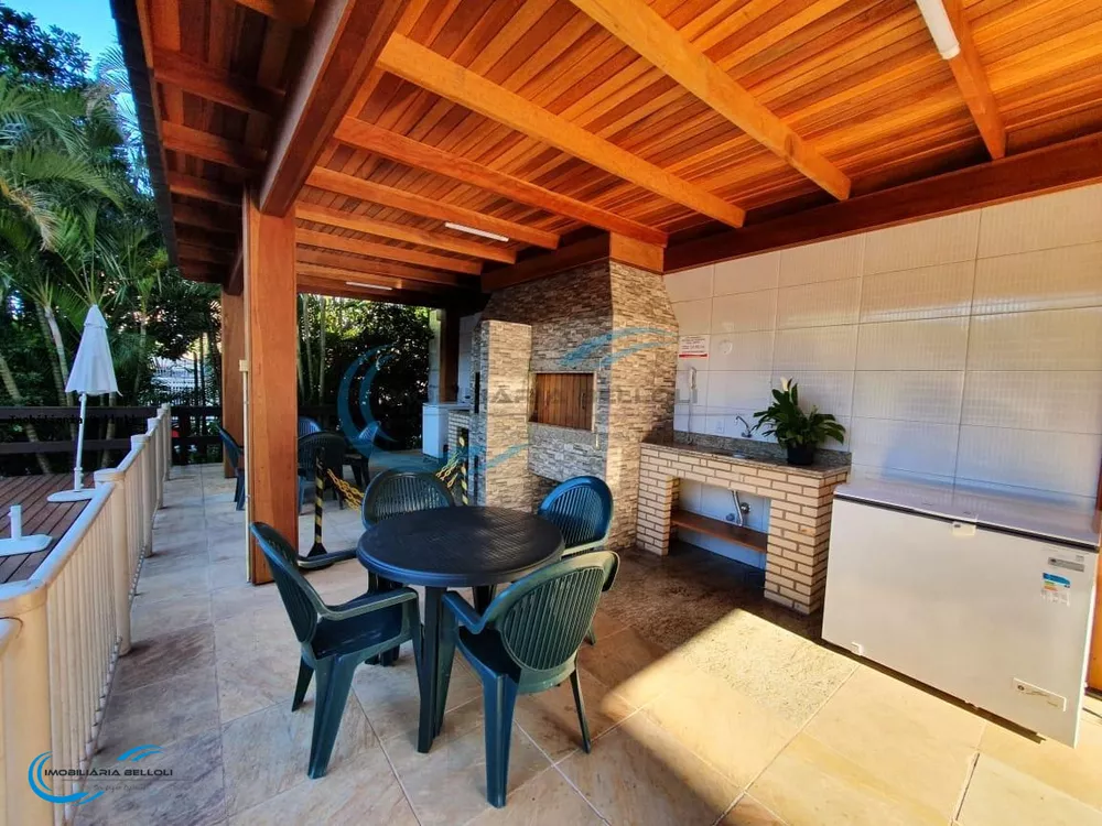 Cobertura, 3 quartos, 210 m² - Foto 2