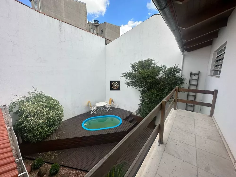 Casa, 3 quartos, 242 m² - Foto 11