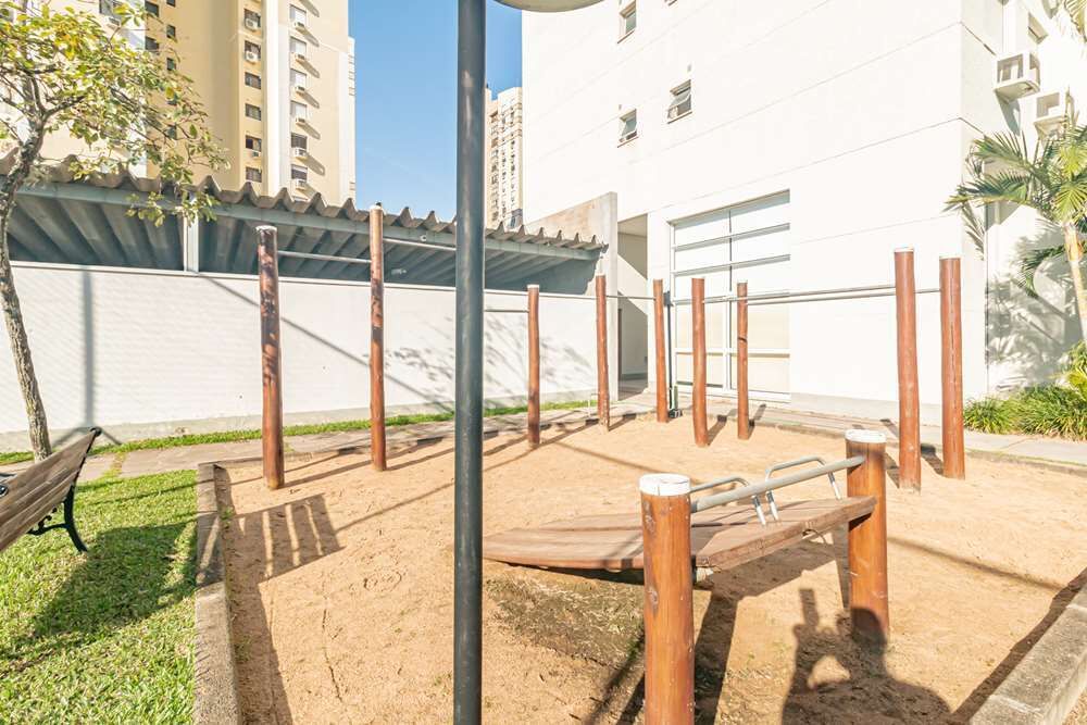 Apartamento à venda com 2 quartos, 70m² - Foto 10