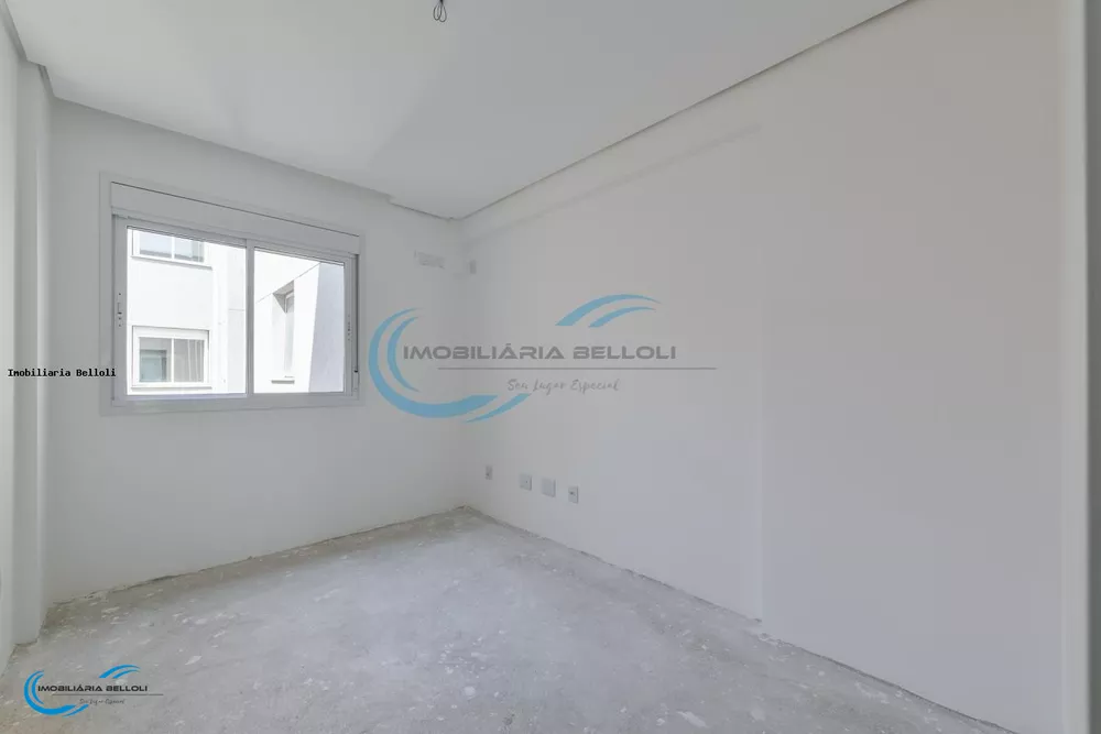 Apartamento à venda com 3 quartos, 128m² - Foto 4