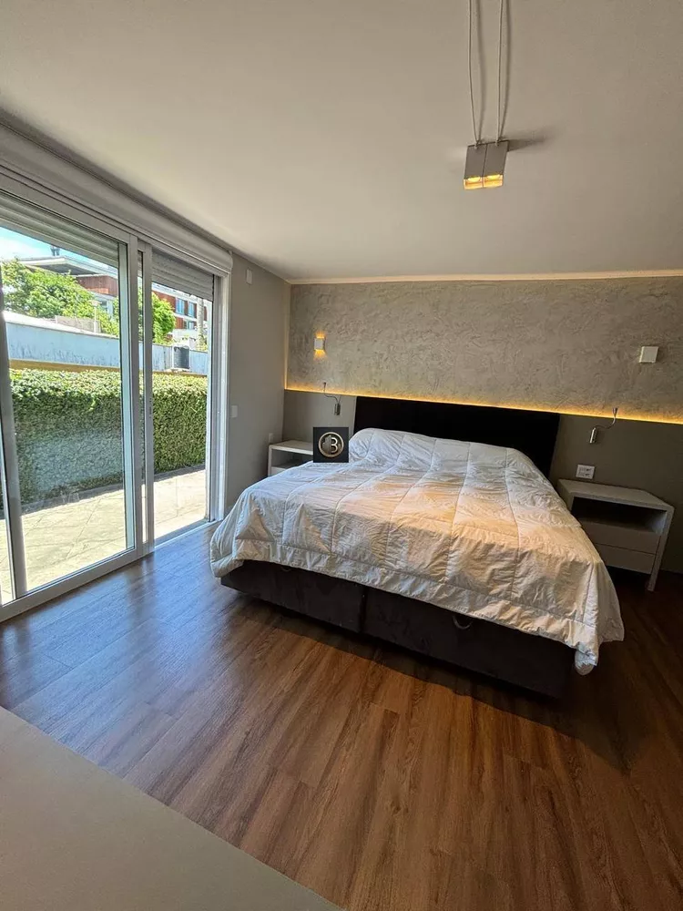 Casa, 4 quartos, 390 m² - Foto 9