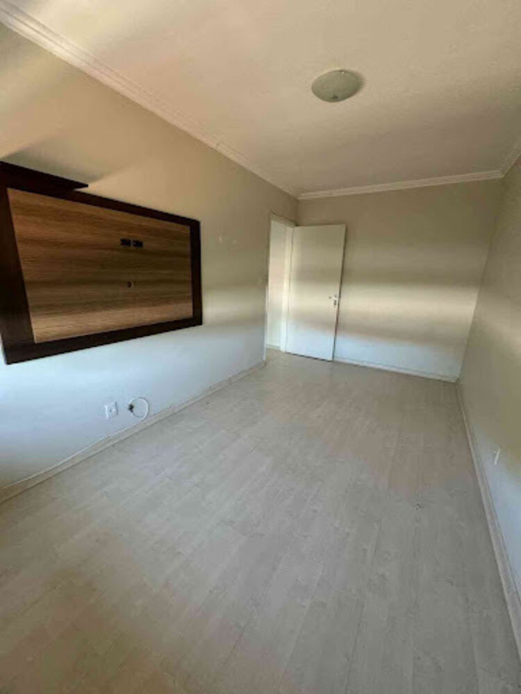 Apartamento à venda com 2 quartos, 60m² - Foto 3