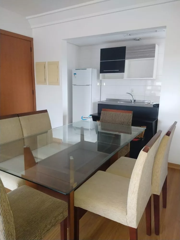 Apartamento à venda com 3 quartos, 70m² - Foto 3