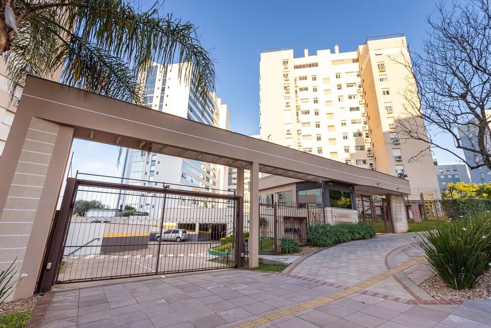 Cobertura à venda com 3 quartos, 220m² - Foto 9