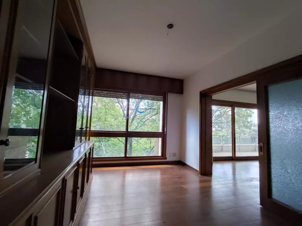 Apartamento para alugar com 3 quartos, 257m² - Foto 3