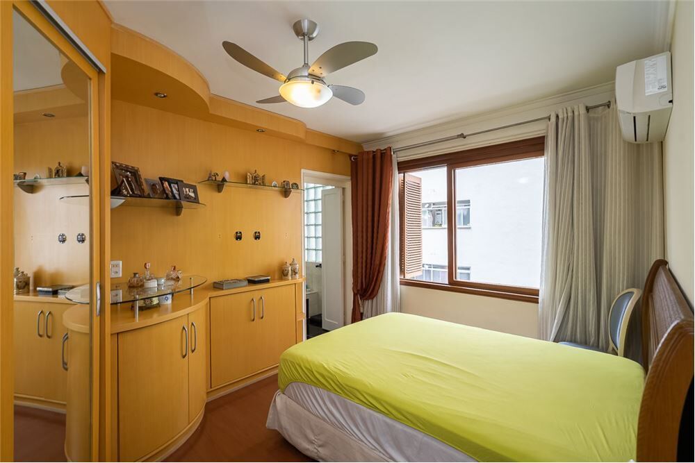 Apartamento à venda com 3 quartos, 131m² - Foto 5