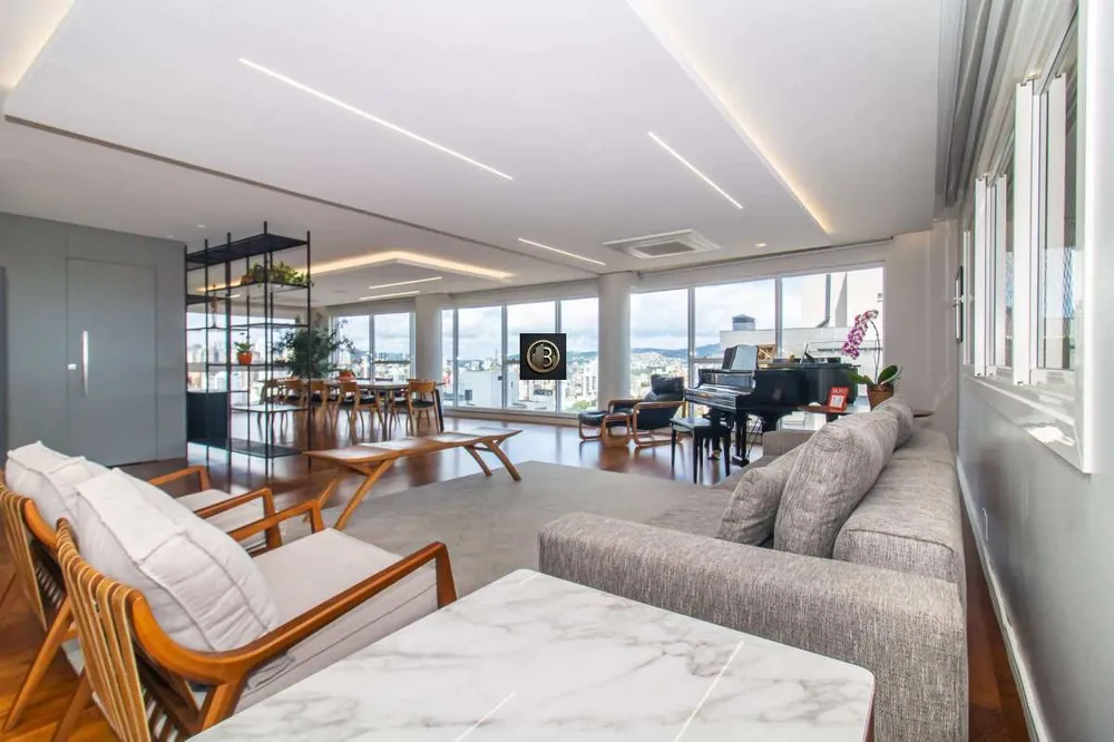 Apartamento, 4 quartos, 295 m² - Foto 1