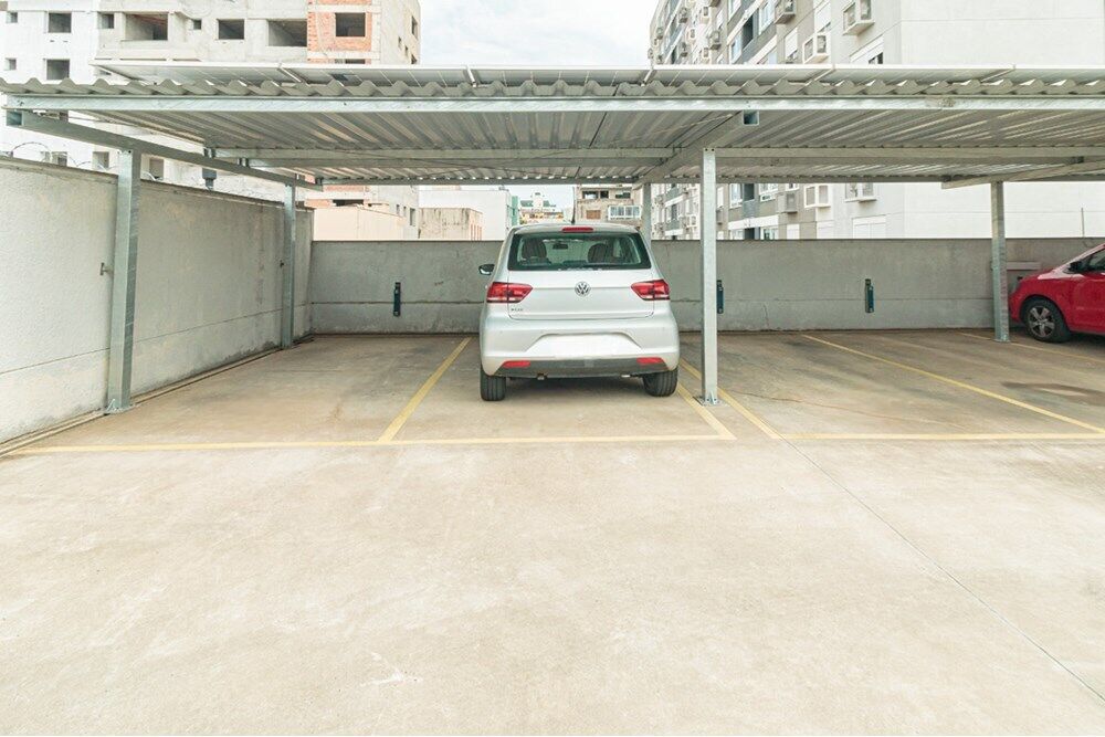 Apartamento à venda com 2 quartos, 65m² - Foto 4
