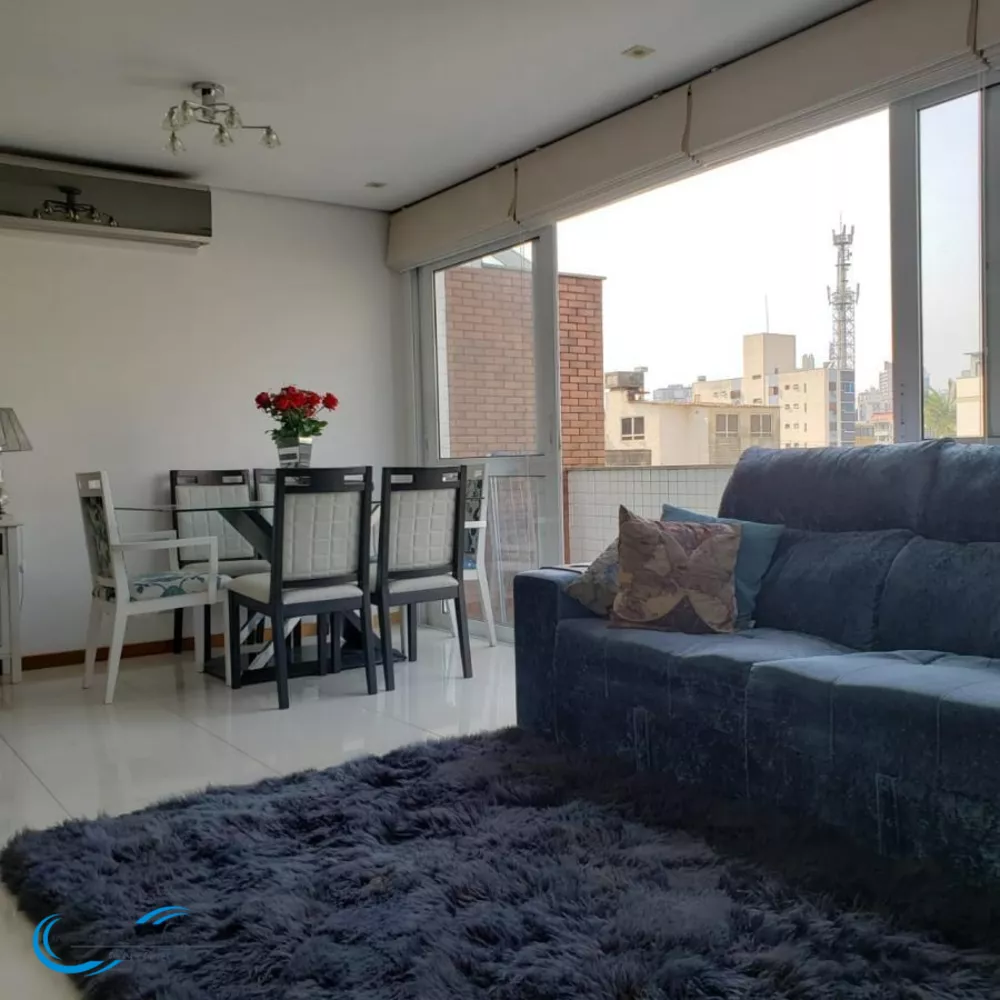 Apartamento à venda com 2 quartos, 70m² - Foto 1