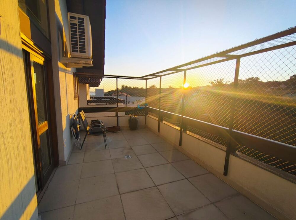 Cobertura à venda com 3 quartos, 157m² - Foto 3