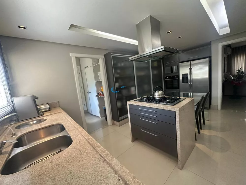 Cobertura, 3 quartos, 318 m² - Foto 3