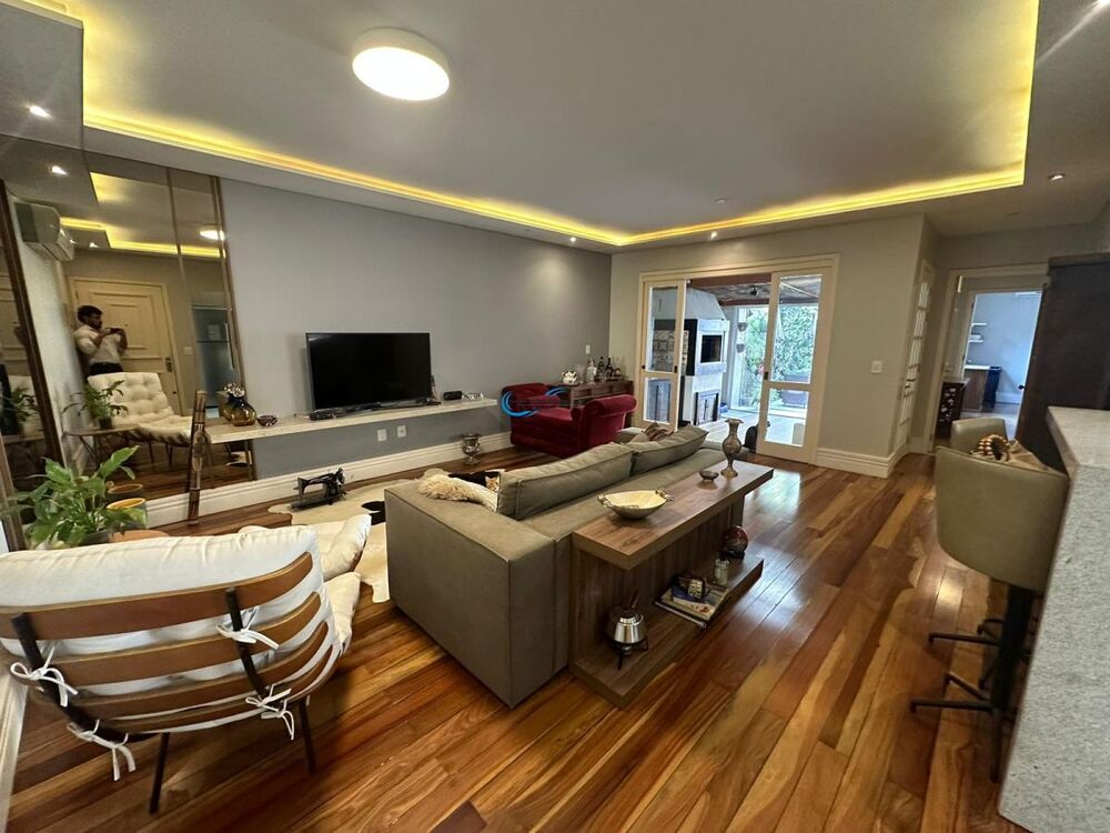 Apartamento à venda com 2 quartos, 165m² - Foto 2