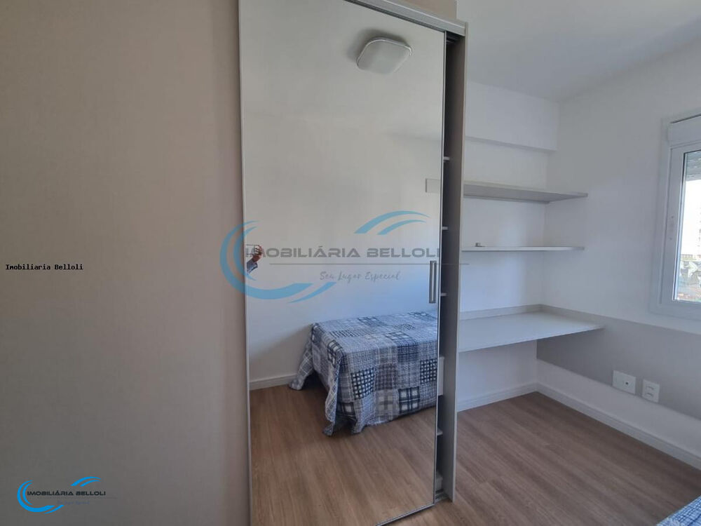 Apartamento à venda com 2 quartos, 66m² - Foto 2