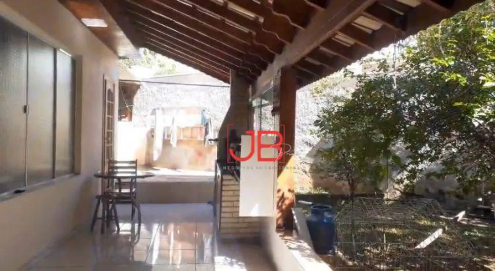 Casa, 3 quartos, 130 m² - Foto 1