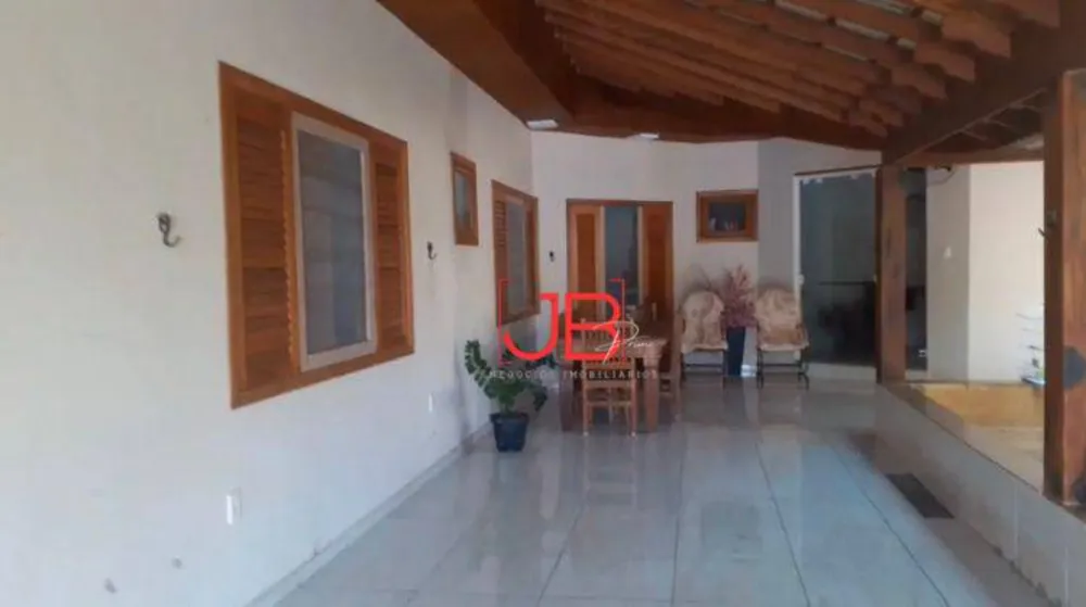 Casa, 3 quartos, 130 m² - Foto 1