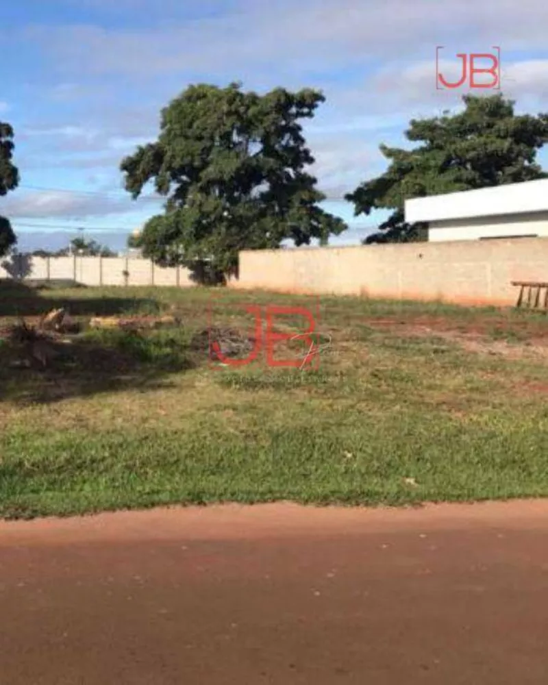 Loteamento e Condomínio, 810 m² - Foto 1