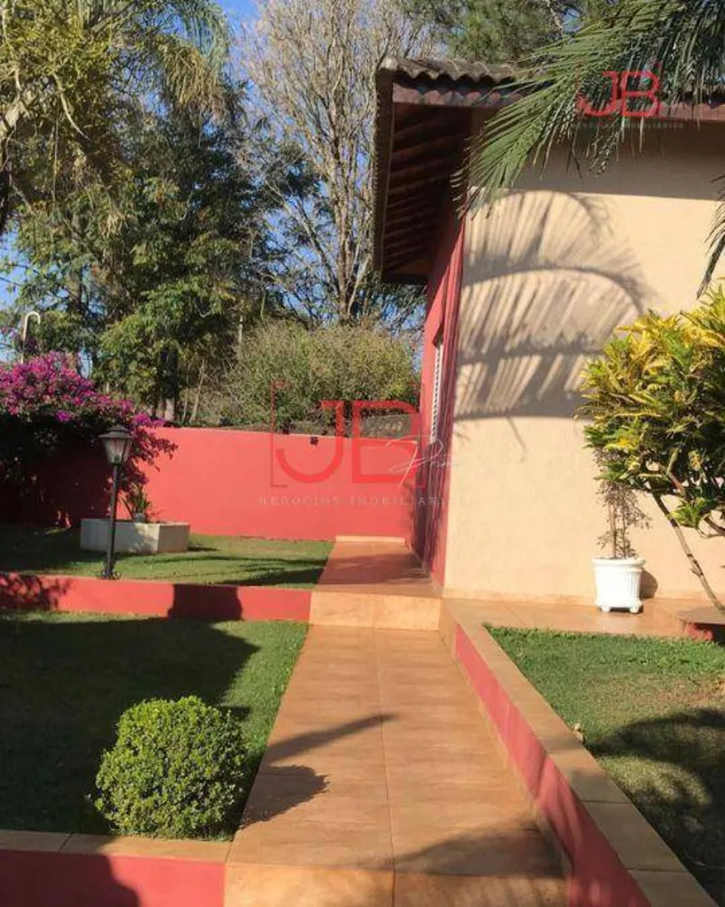 Casa, 3 quartos, 213 m² - Foto 1