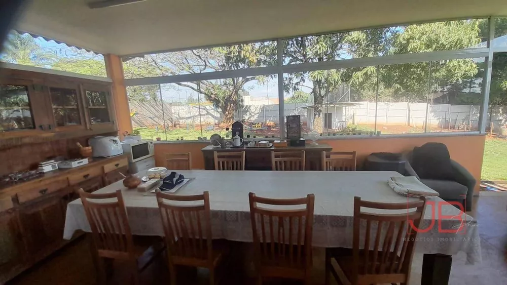 Chácara, 3 quartos, 3001 m² - Foto 1