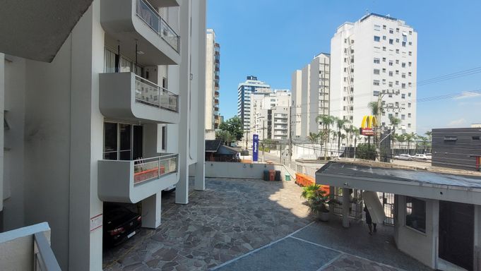 Apartamento à venda com 3 quartos, 101m² - Foto 18