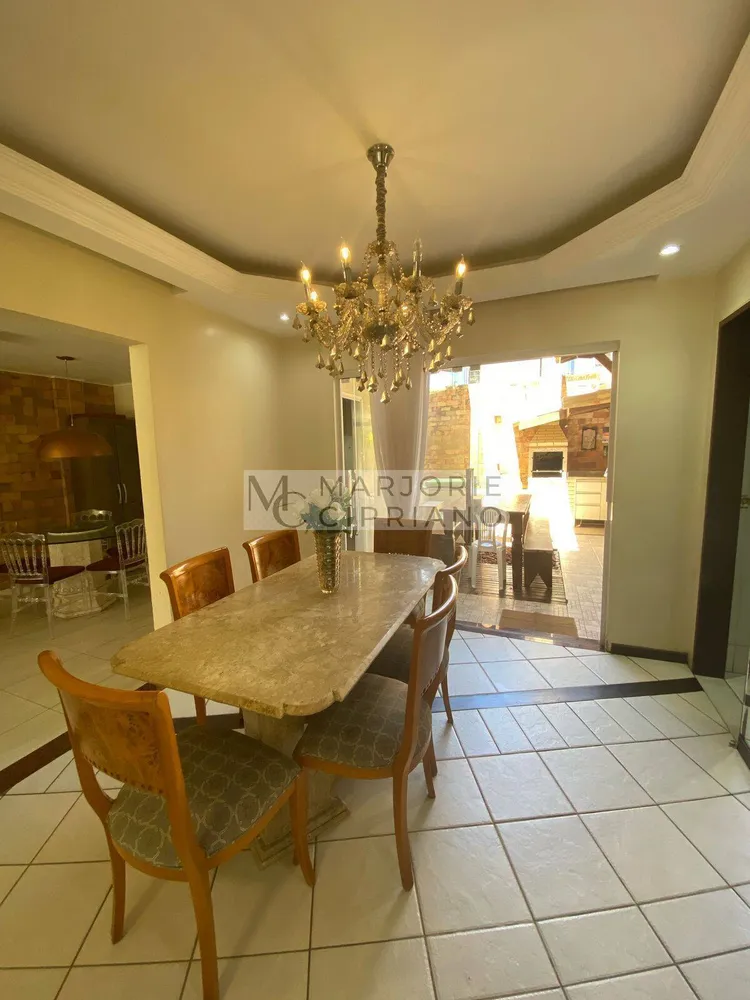 Casa, 5 quartos, 286 m² - Foto 3