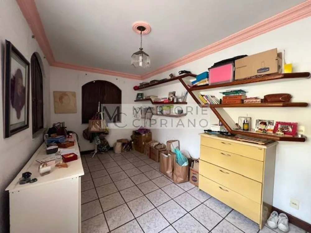 Casa, 4 quartos, 271 m² - Foto 1