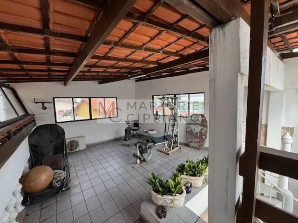 Casa, 4 quartos, 271 m² - Foto 2