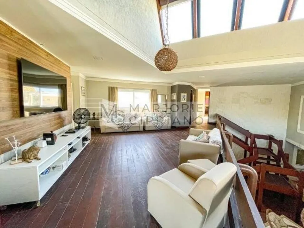 Casa, 7 quartos, 500 m² - Foto 1