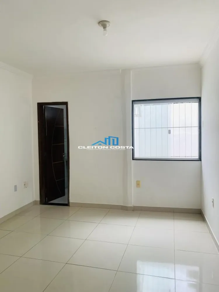 Casa, 3 quartos, 70 m² - Foto 2
