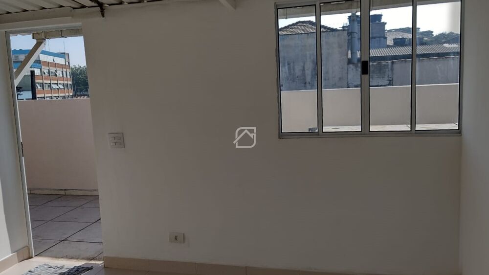 Casa para alugar com 1 quarto, 20m² - Foto 8