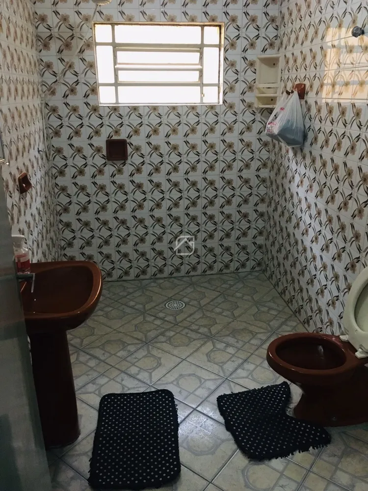 Casa, 3 quartos, 212 m² - Foto 1