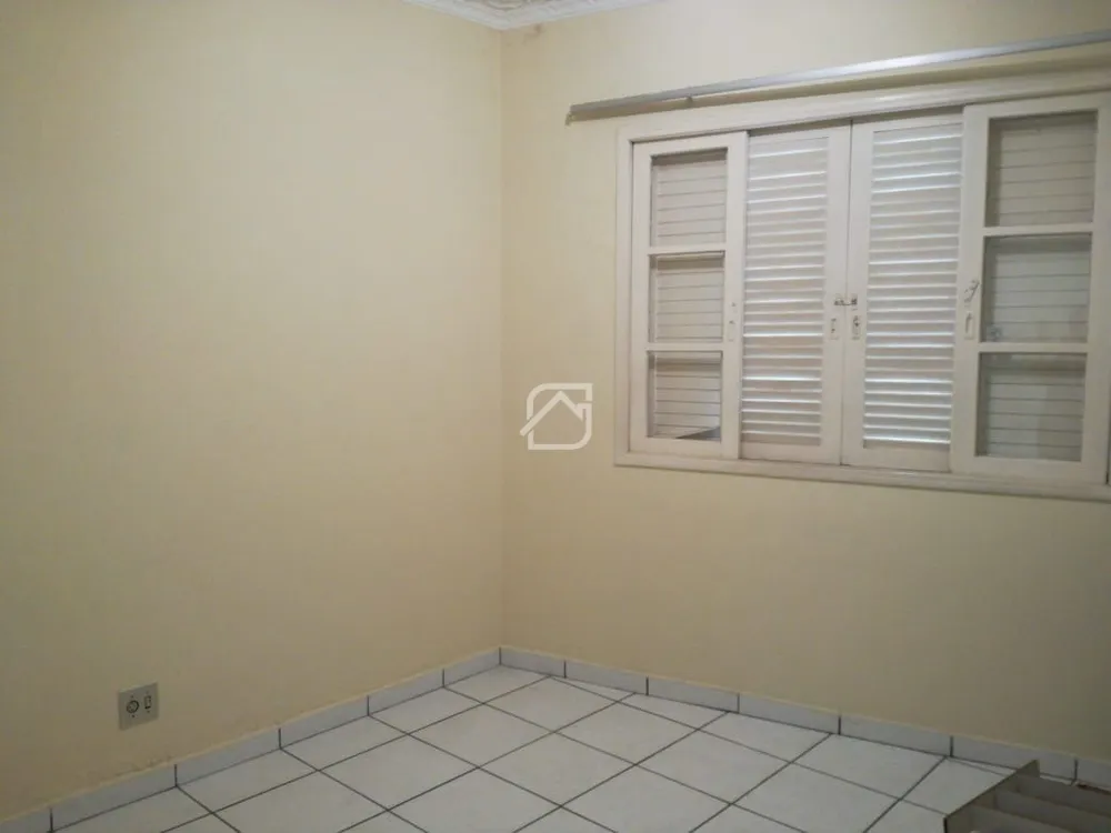 Casa, 3 quartos, 215 m² - Foto 8