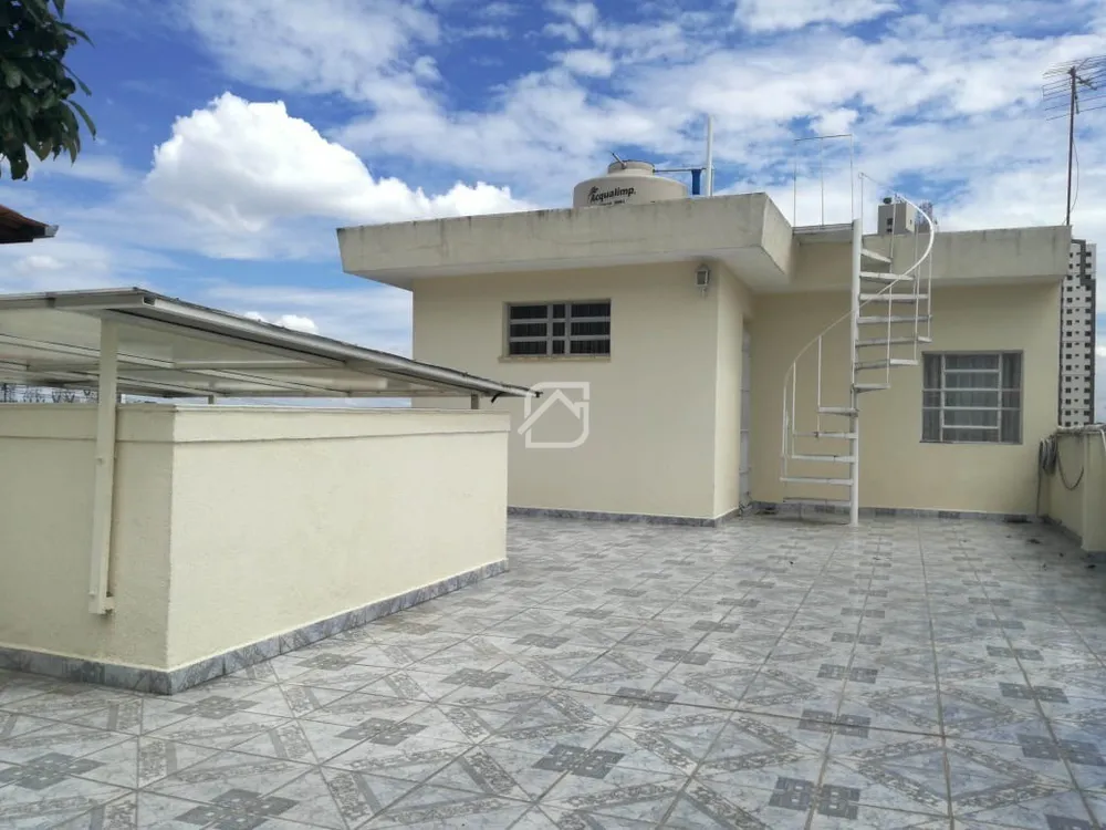 Casa, 3 quartos, 215 m² - Foto 13