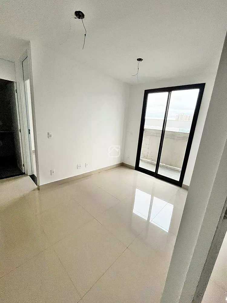 Apartamento à venda com 2 quartos, 37m² - Foto 3