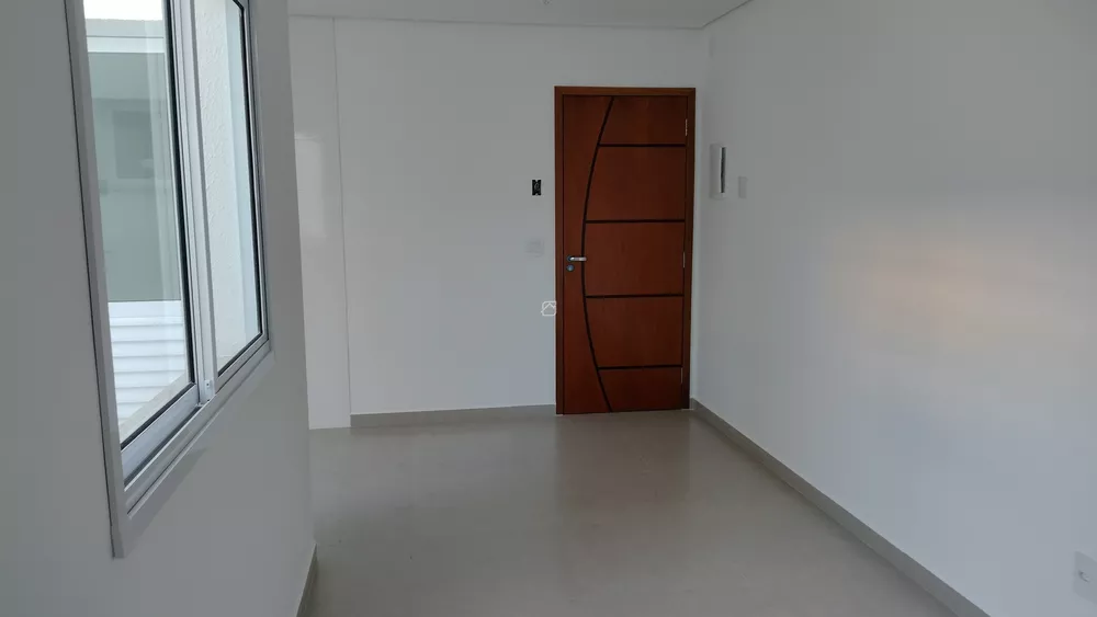 Apartamento à venda com 2 quartos, 46m² - Foto 1