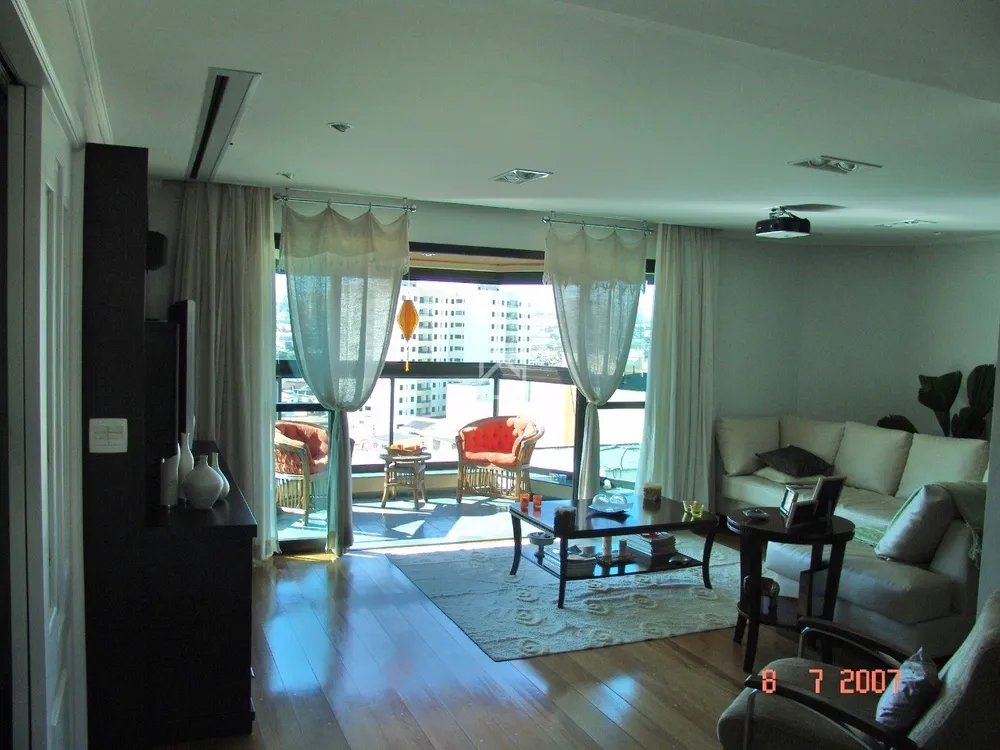 Apartamento, 4 quartos, 190 m² - Foto 1
