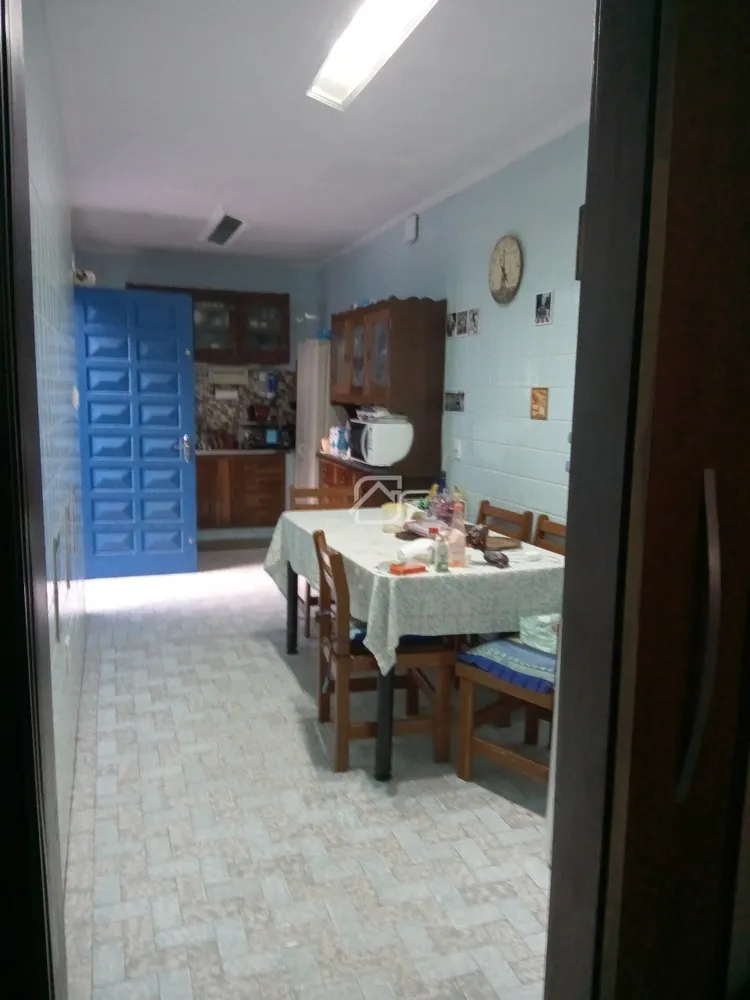 Casa, 3 quartos, 184 m² - Foto 3
