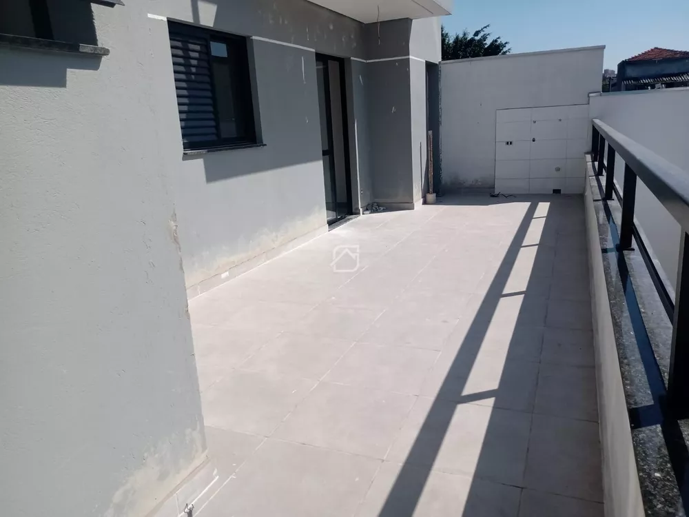 Apartamento à venda com 2 quartos, 70m² - Foto 4