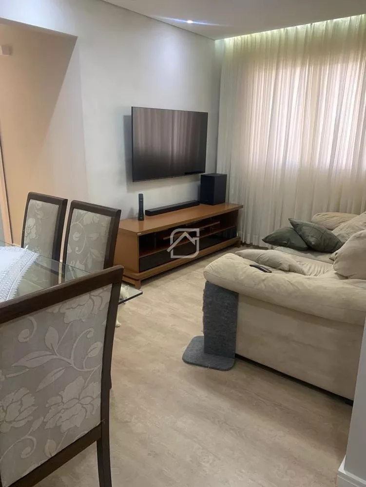 Apartamento à venda com 3 quartos, 62m² - Foto 2