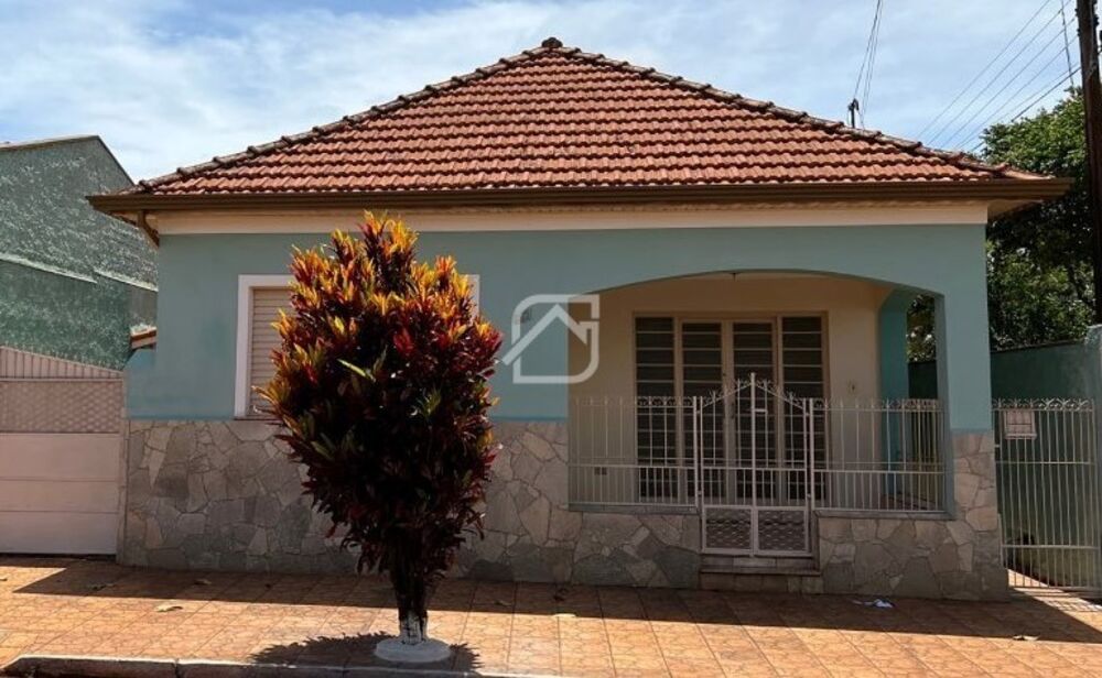 Casa, 3 quartos, 128 m² - Foto 1